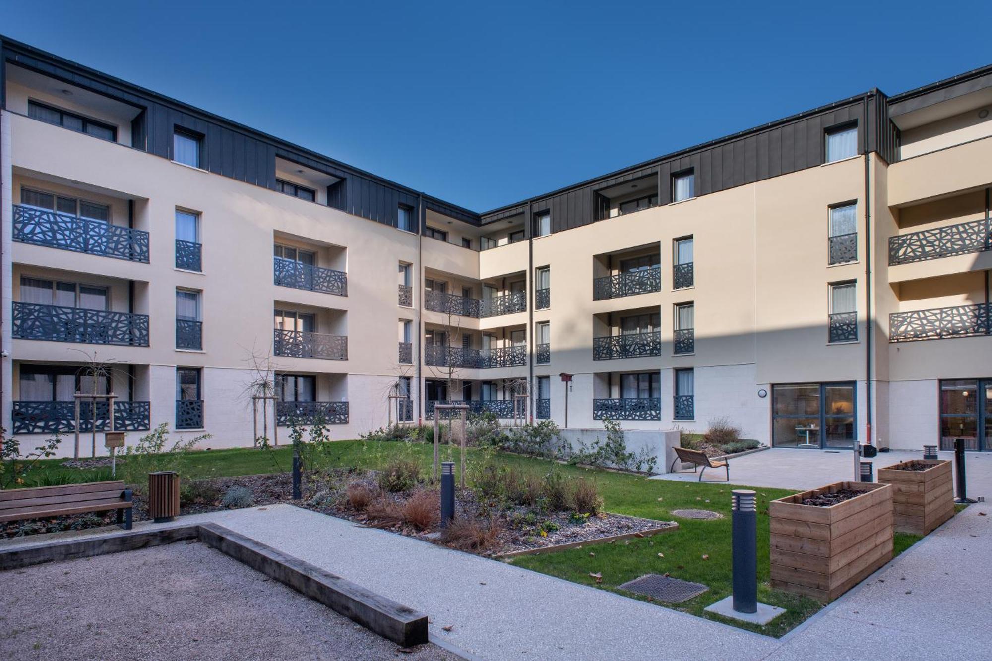 Domitys La Clef Des Arts Aparthotel Châlons-en-Champagne Exterior foto